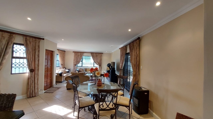 3 Bedroom Property for Sale in Gonubie Eastern Cape